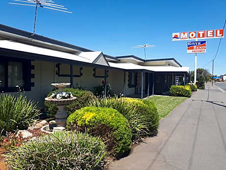 Motel Riverbend