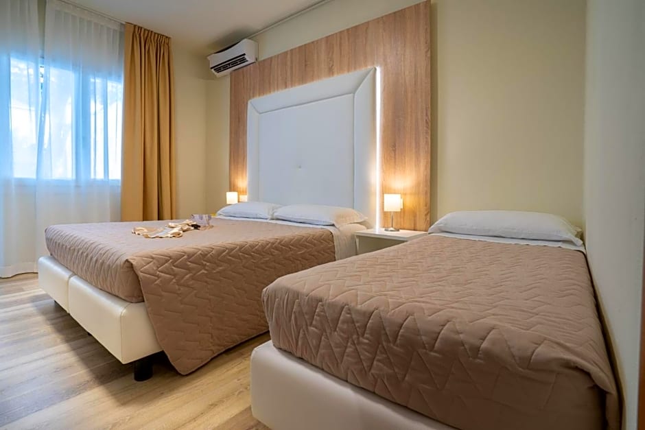 Hotel Suez