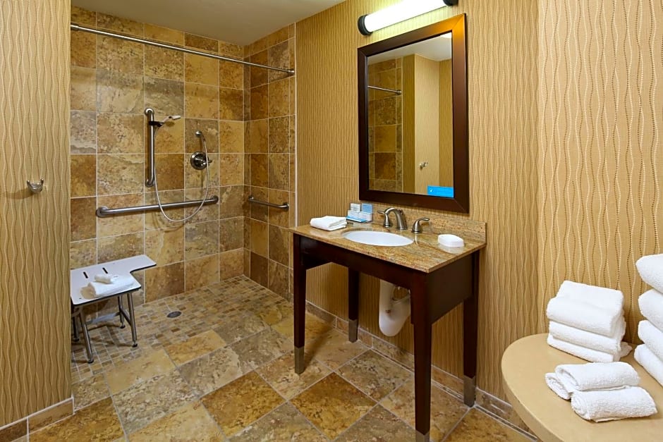 Hampton Inn & Suites Tucson Mall
