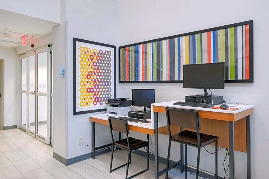 Holiday Inn Express Hotel & Suites Orlando - Apopka By IHG