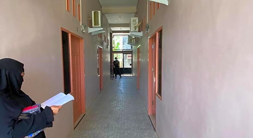 Hotel O Almeerah Homestay Syariah Near RS Hermina
