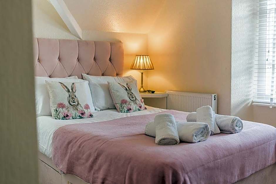 Rayrigg Villa Windermere (Room Only)