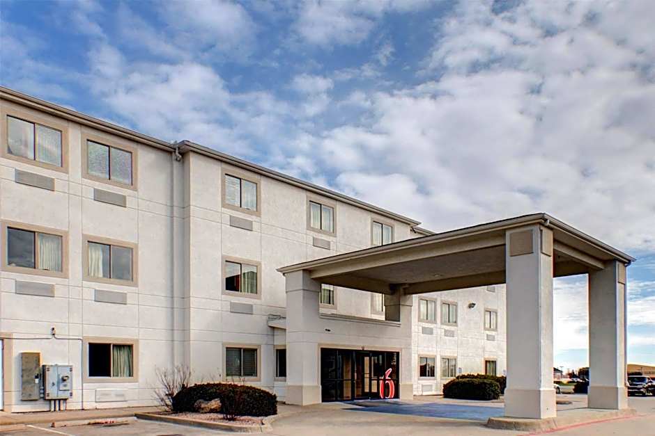 Motel 6-Woodway, TX