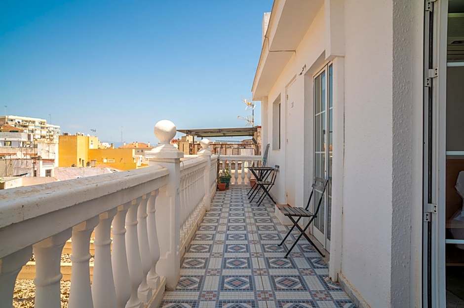 Ella Torremolinos Centro