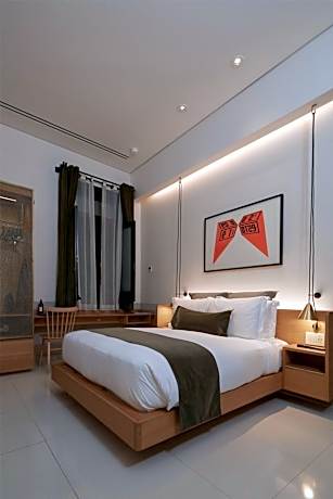Queen Size Bed