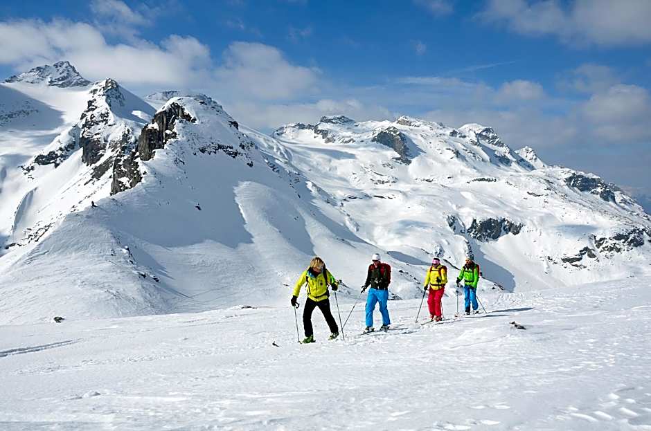 Hotel Dorfgasthof Schlösslstube