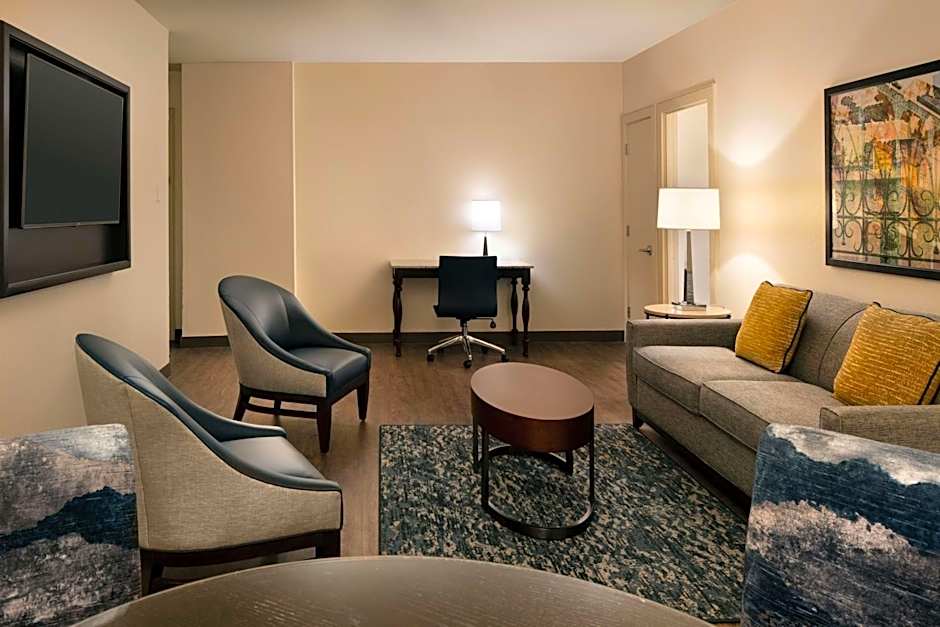 Embassy Suites by Hilton New Orleans
