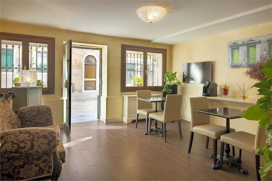 Residenza Venezia | UNA Esperienze