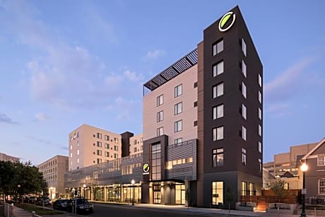 Element Denver Downtown East