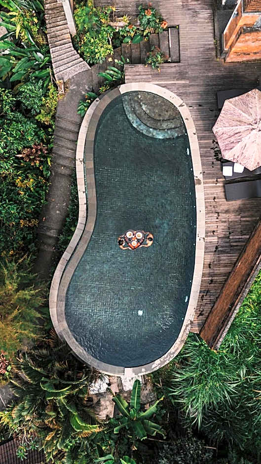 The Tirta Sari Villas