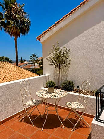 Deluxe Double or Twin Room with Balcony