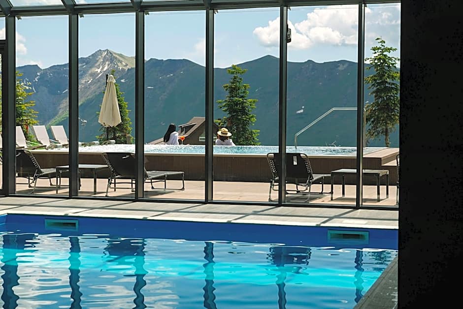 Gudauri Lodge