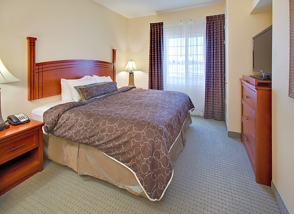 Staybridge Suites Fargo By IHG