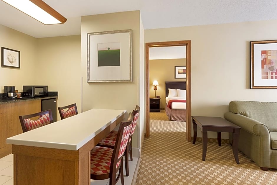 Country Inn & Suites by Radisson, Lincoln North Hotel and Conference Center, NE