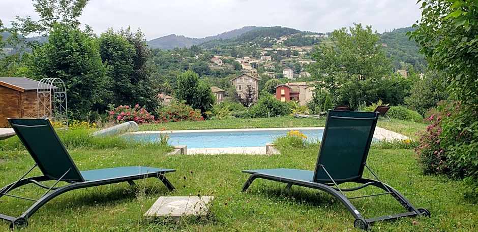 MaDolceVia Chambres d'hôtes au coeur de Lamastre