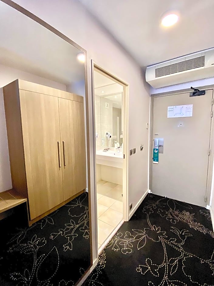 Holiday Inn Calais Coquelles By IHG