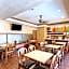 Comfort Suites At Plaza Mall