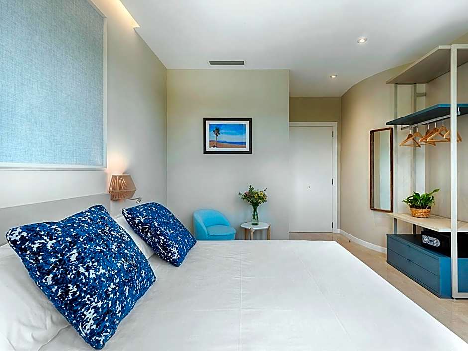 Opera House Valencia B&B