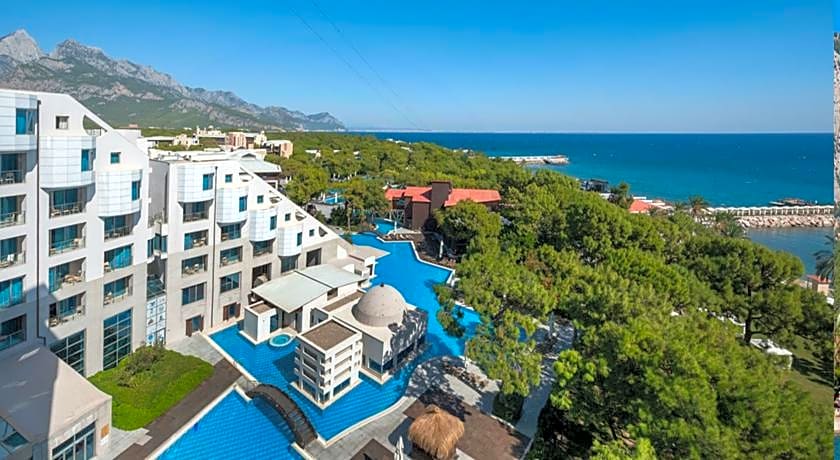 Rixos Sungate Hotel
