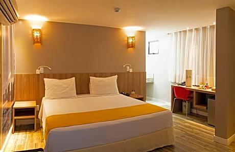 Superior Queen Room