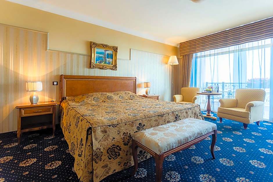 Hotel Palace Marina Dinevi