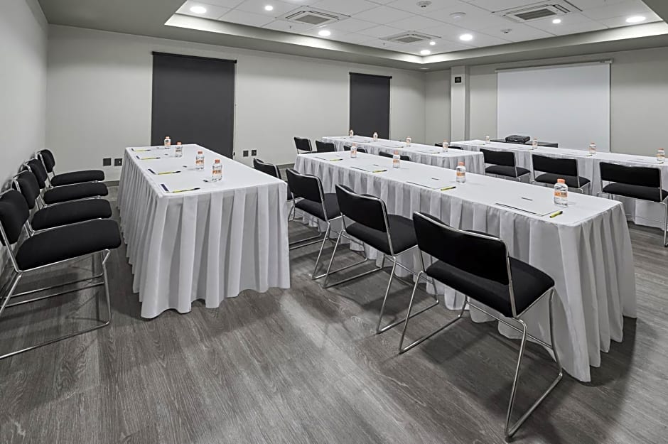 City Express by Marriott Guaymas