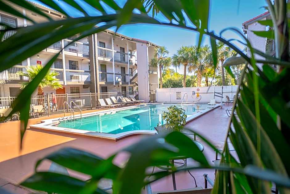 Rodeway Inn Near Ybor City - Casino