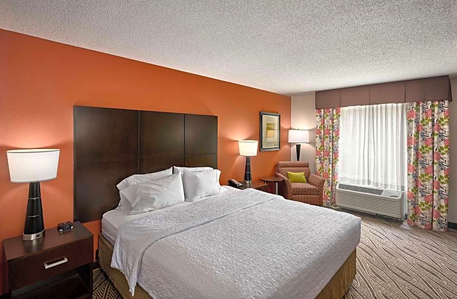 Hampton Inn Evansville/Airport