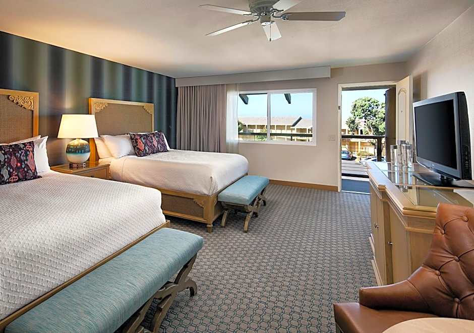 Photo 1 of 4 of Standard 2 Queen Beds