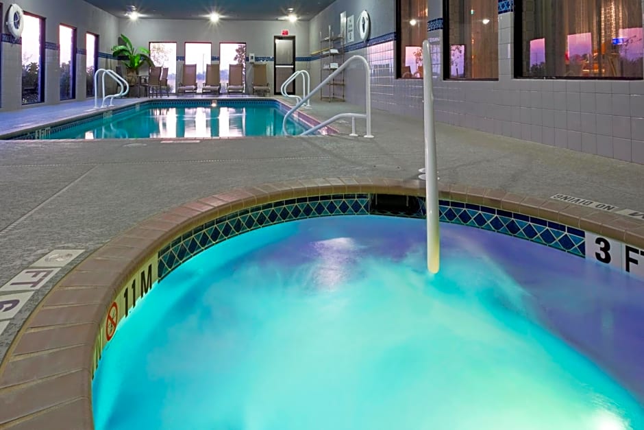 Holiday Inn Express Hotel & Suites Hutto By IHG