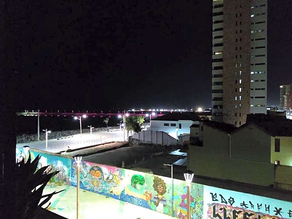 Flat Simples na Praia de Iracema