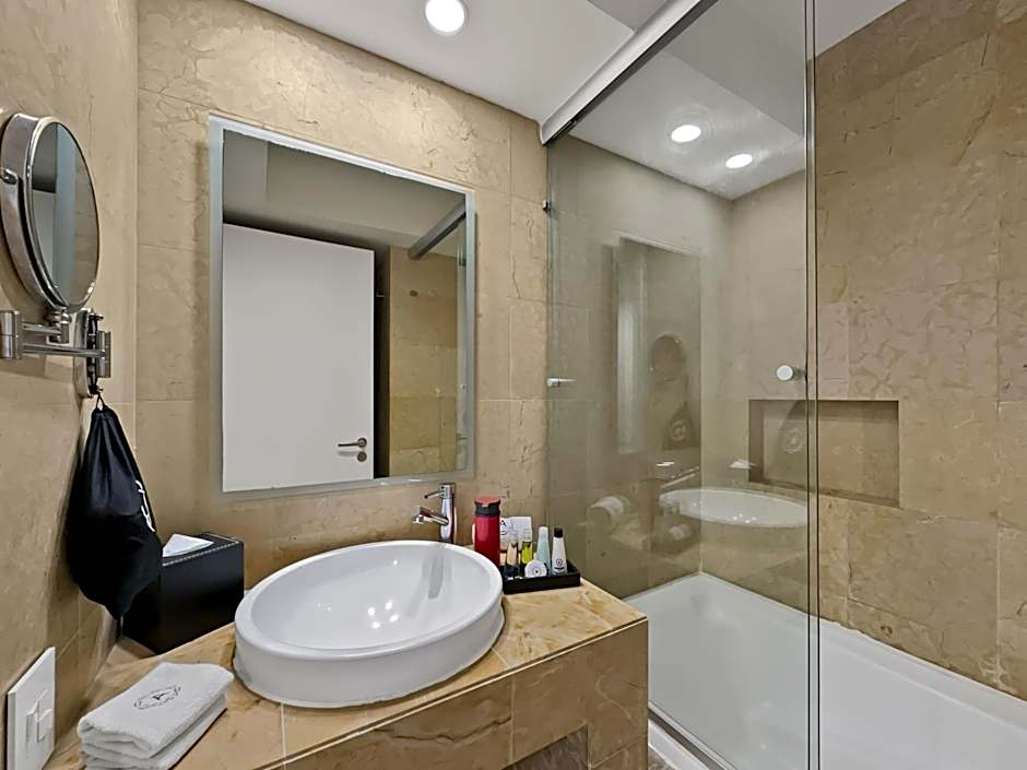 Armonik Suites