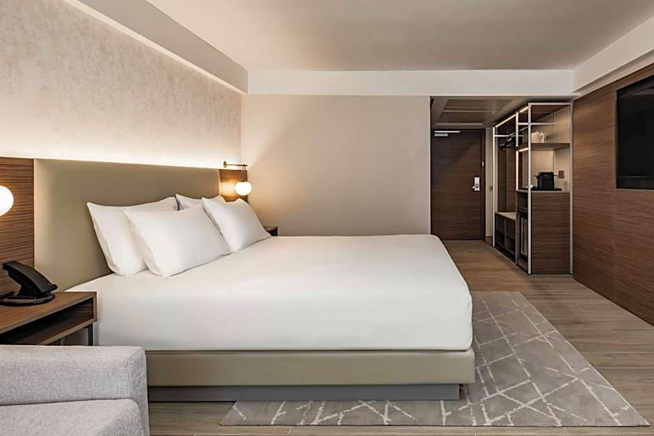 AC Hotel by Marriott St Julian's