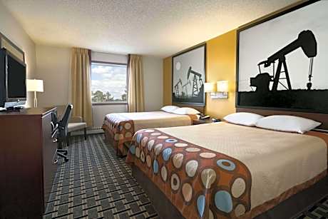 Queen Room with Two Queen Beds - Non-Smoking