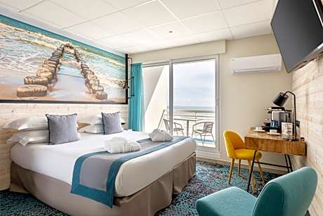 1 King Bed Non-Smoking Superior UpperFloor Mountain View Bathrobe And Slippers Twin Beds On Request