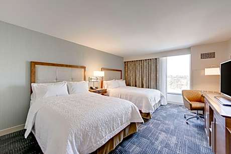 Queen Room with Two Queen Beds - Hearing Access/Non-Smoking
