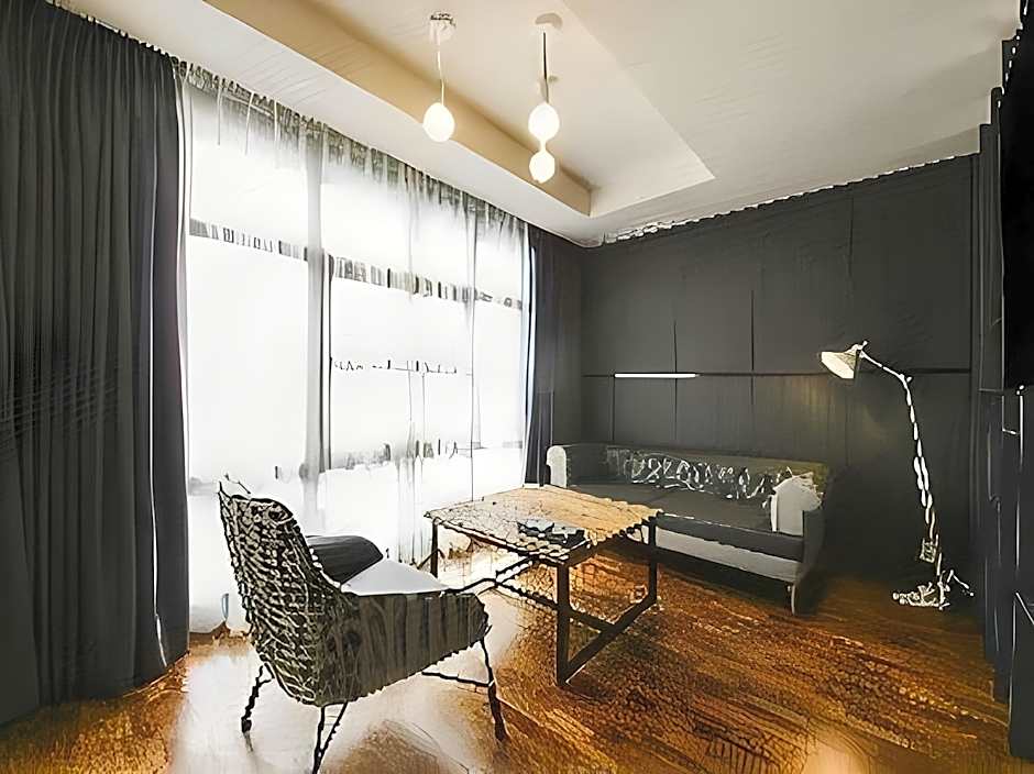 Yeoubi Hotel