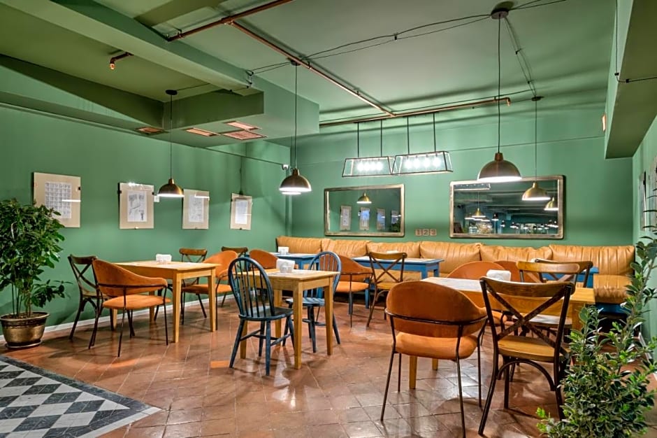 Raimond Palace Hotel