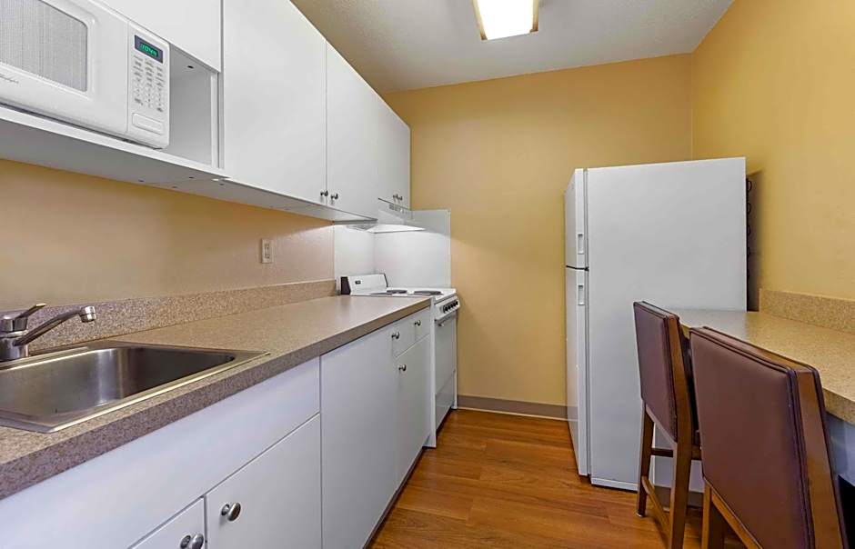 Extended Stay America Select Suites - Madison - Old Sauk Rd.