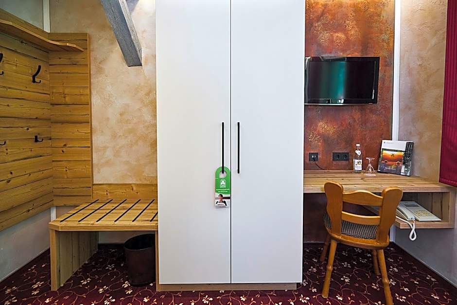 Flair-Waldhotel Mellestollen