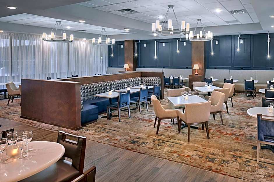 DoubleTree By Hilton Hotel Little Rock