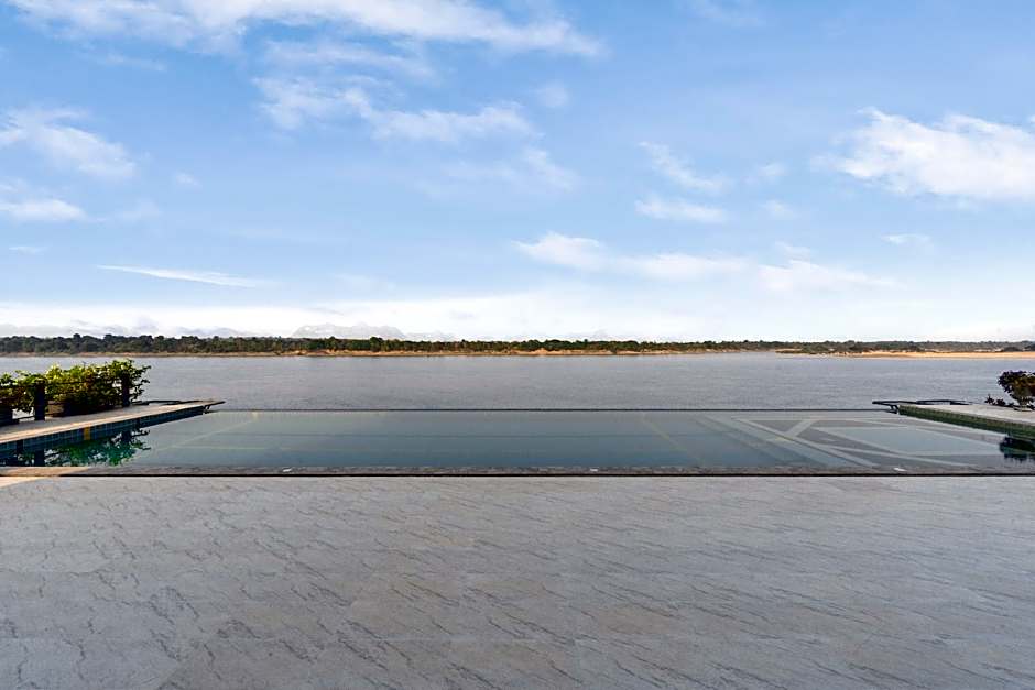 NAKA-RAJ Escape Hotel