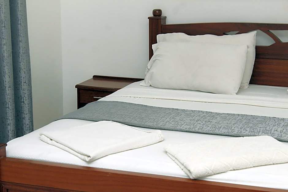 Regency Park Hotel