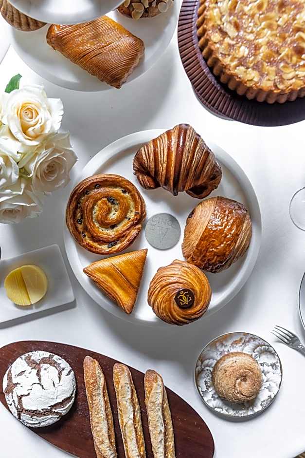 Four Seasons Hotel George V Paris