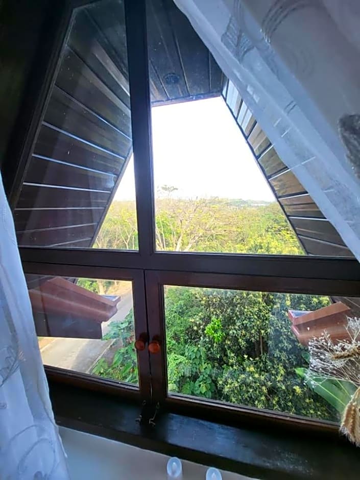 El Castillo Bed and Breakfast