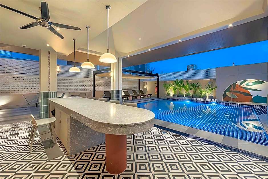 Buri Sriphu Boutique Hotel