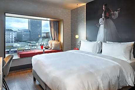 Standard Room - River View