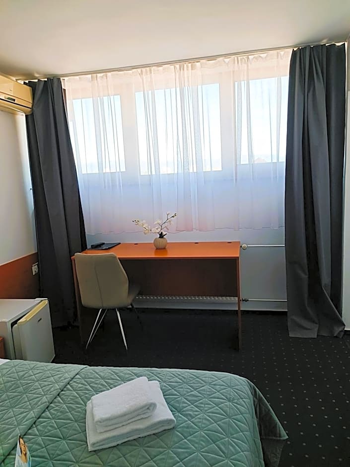 Hotel Faraon