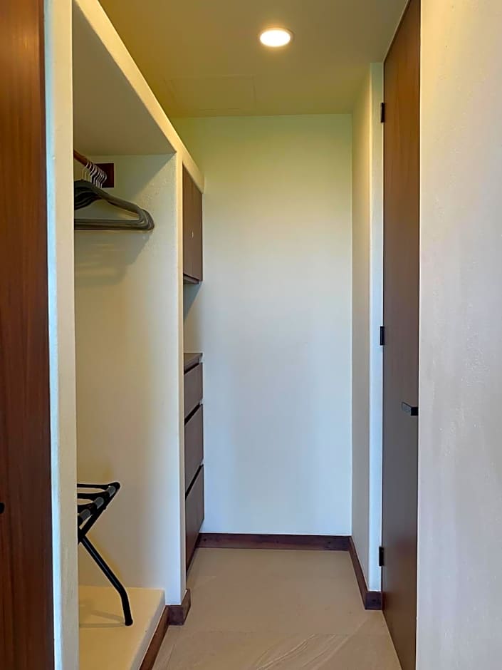 Ocean View Loft in Punta Cocos - D102