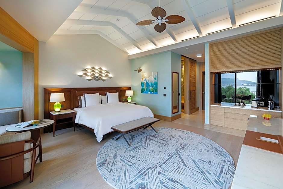 Photo 1 of 1 of Suite, Balcony